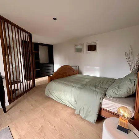 2 Personnes Sainte-Colombe (Gironde)