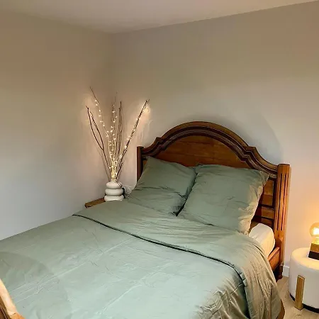 2 Personnes Sainte-Colombe (Gironde)
